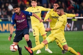 包含足总杯赛前走向成谜，比利亚雷亚尔再遭质疑，更衣室稳定，赛程密集仍需轮换的词条-jiuyou游戏中心