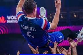 最后时刻胜出引发热议！，纳达尔在中国队比赛中持续失利观众掌声雷动的简单介绍-九游官方平台